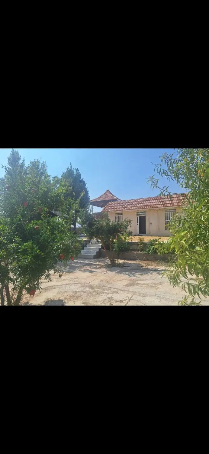 باغ شهری سیاخ دارنگون باساختمان فول امکانات