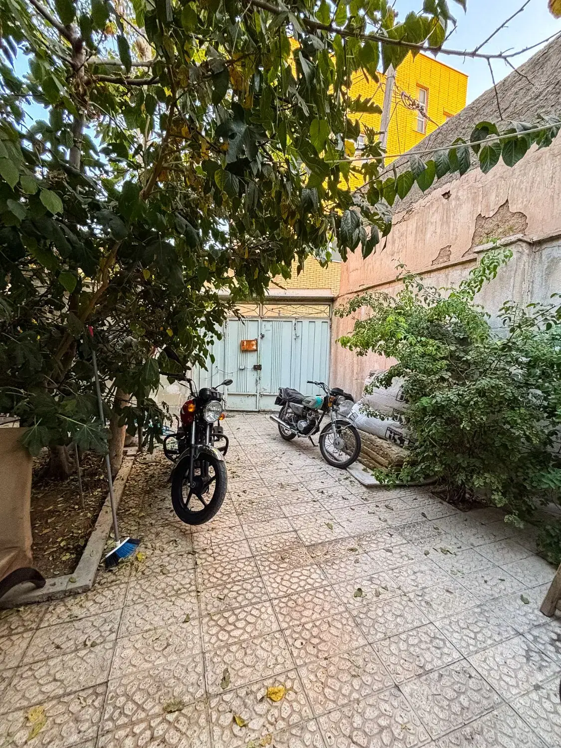 سروش خونه مجردی فقط آقا اتاق همخانه خوابگاه سوییت