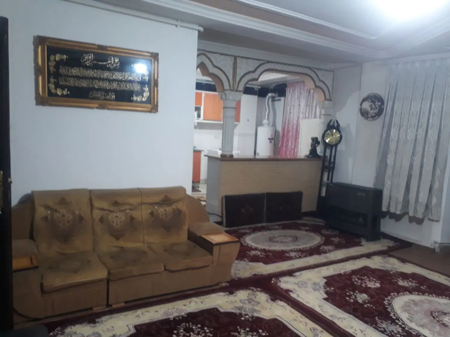 فروش فوری ۸۰ متری یک خوابه طبقه دوم شخصی ساز