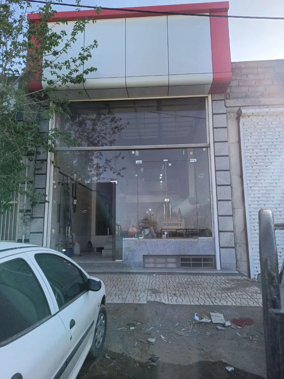 مغازه کارگاهی صنعتی بر۳۰متری دکانسازان مریانج
