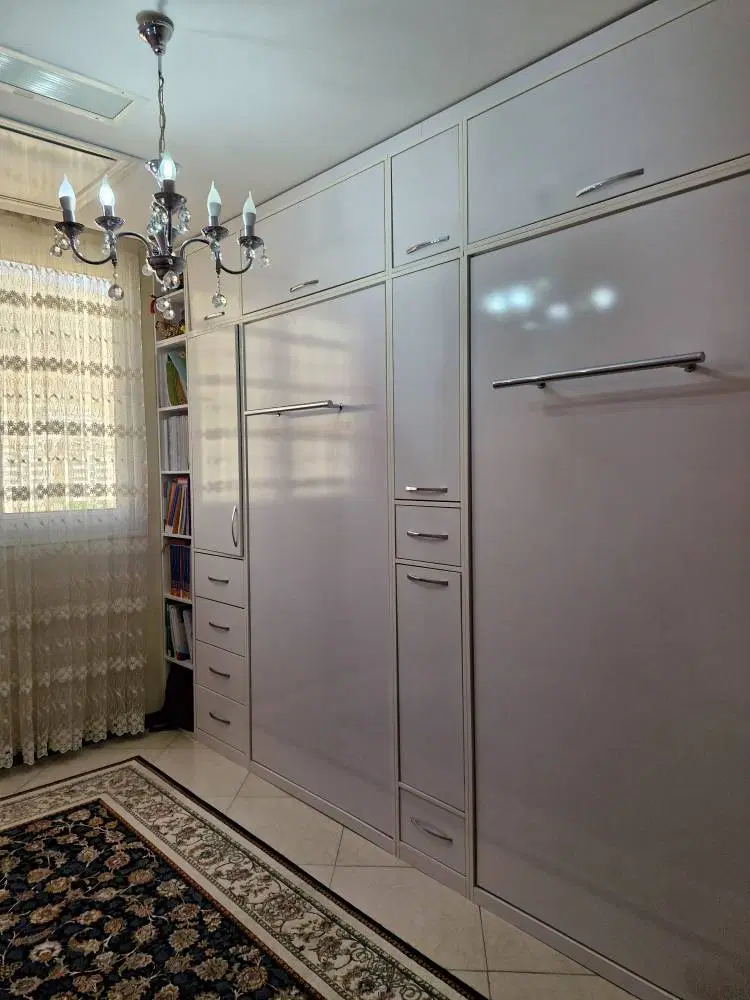 آپارتمان ۱۱۰ متری شهرک آسمان دریاچه چیتگر