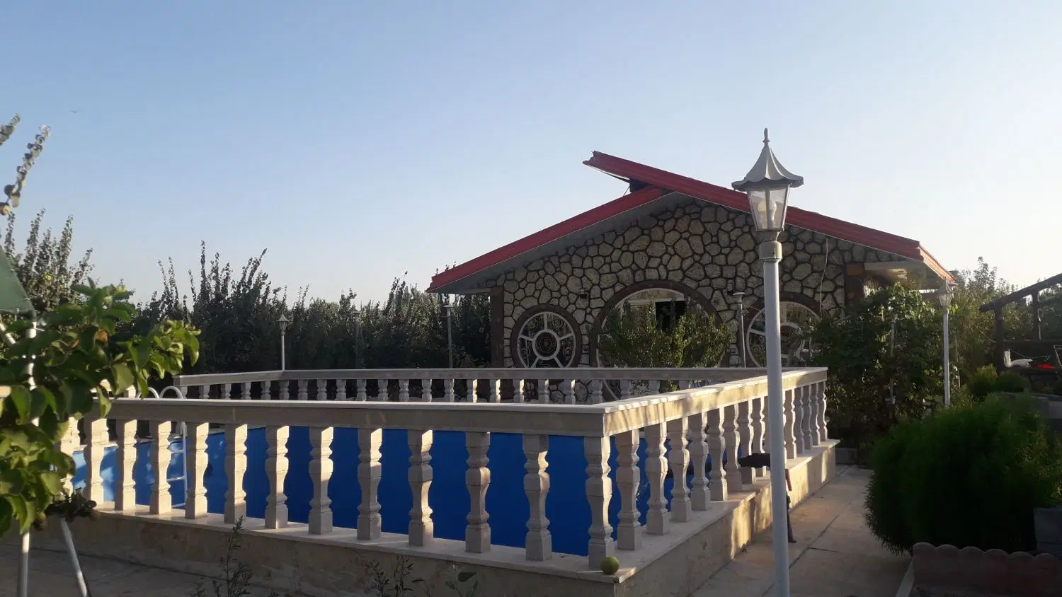 باغ۳۶۰۰متری