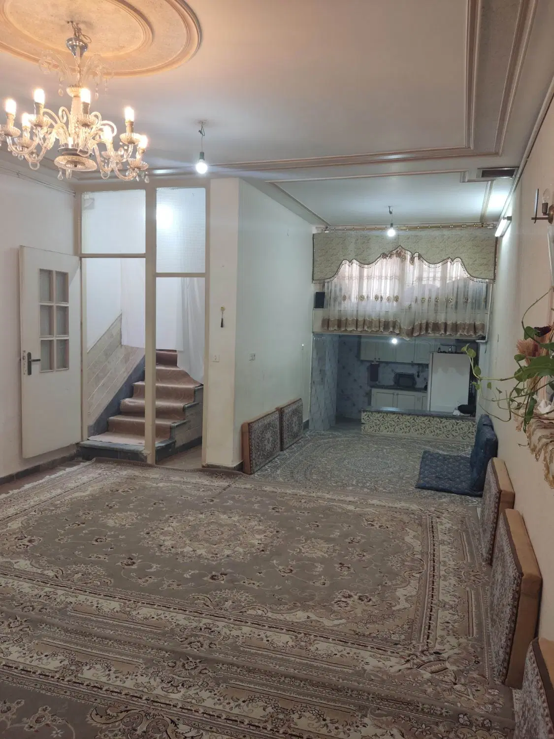 زیرزمین صد متری راه مشترک تک خواب