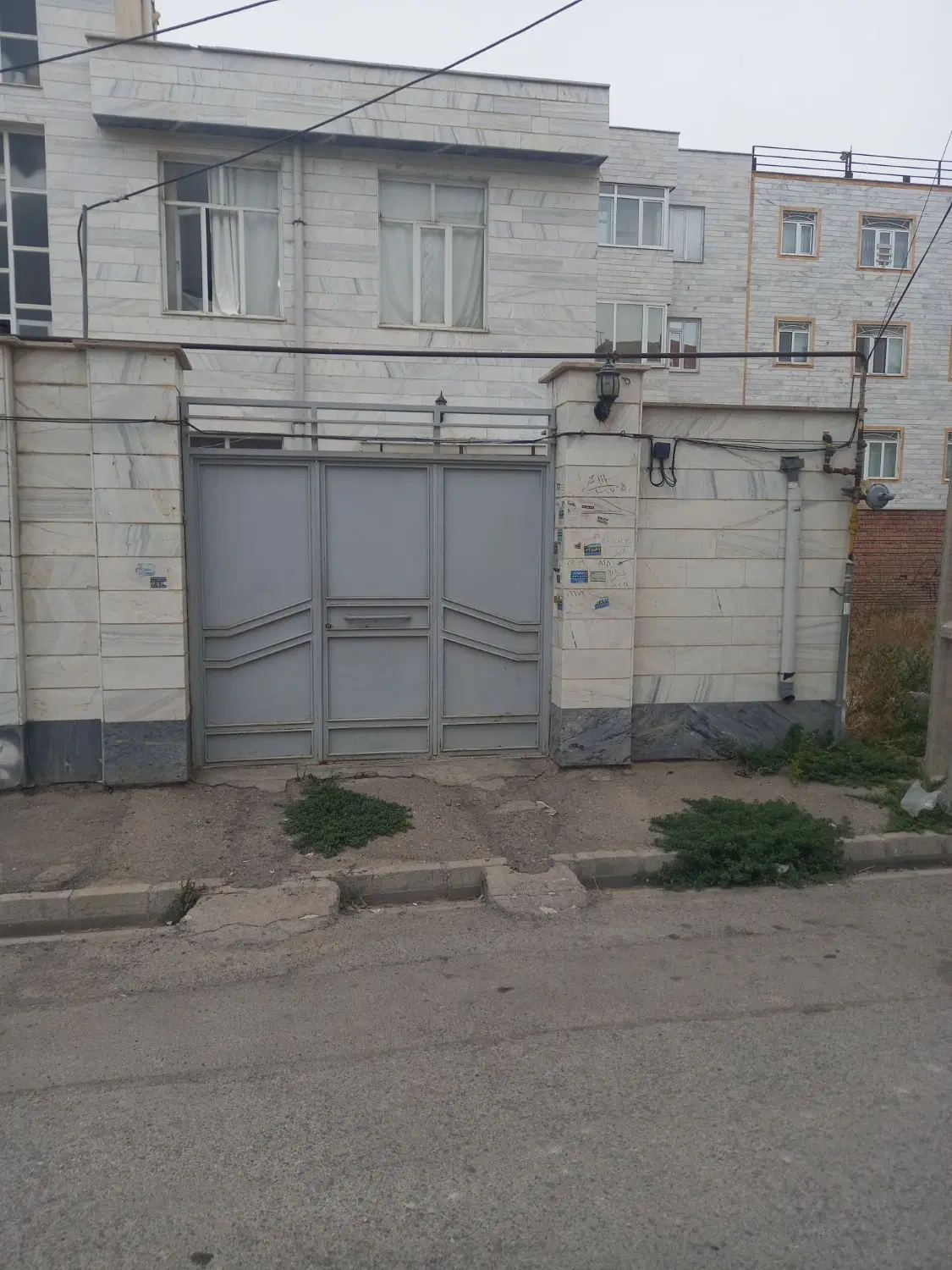 خانه ویلایی میدان توحید