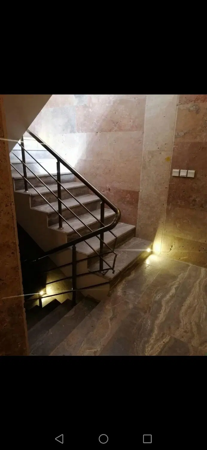 سه خواب 210 متر تک واحدی محدوده چنچنه