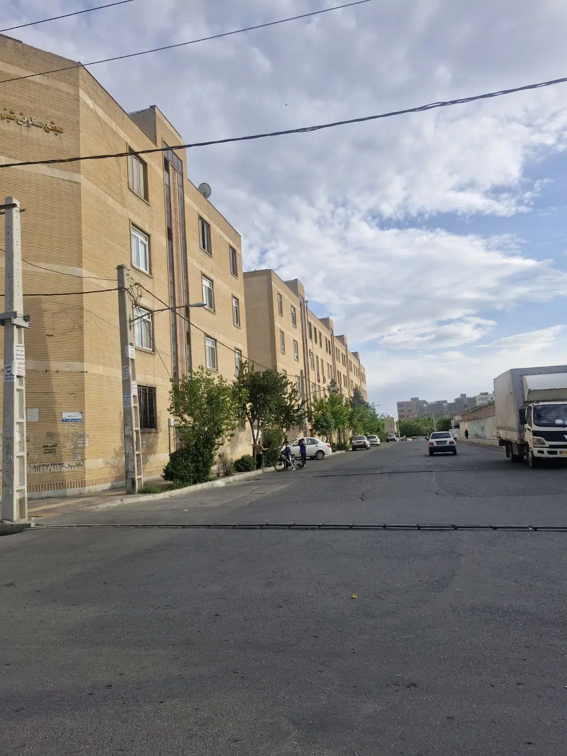 واحد۶۶ متری_سندتکبرگ_پارکینگ اختصاصی_خوش نقشه