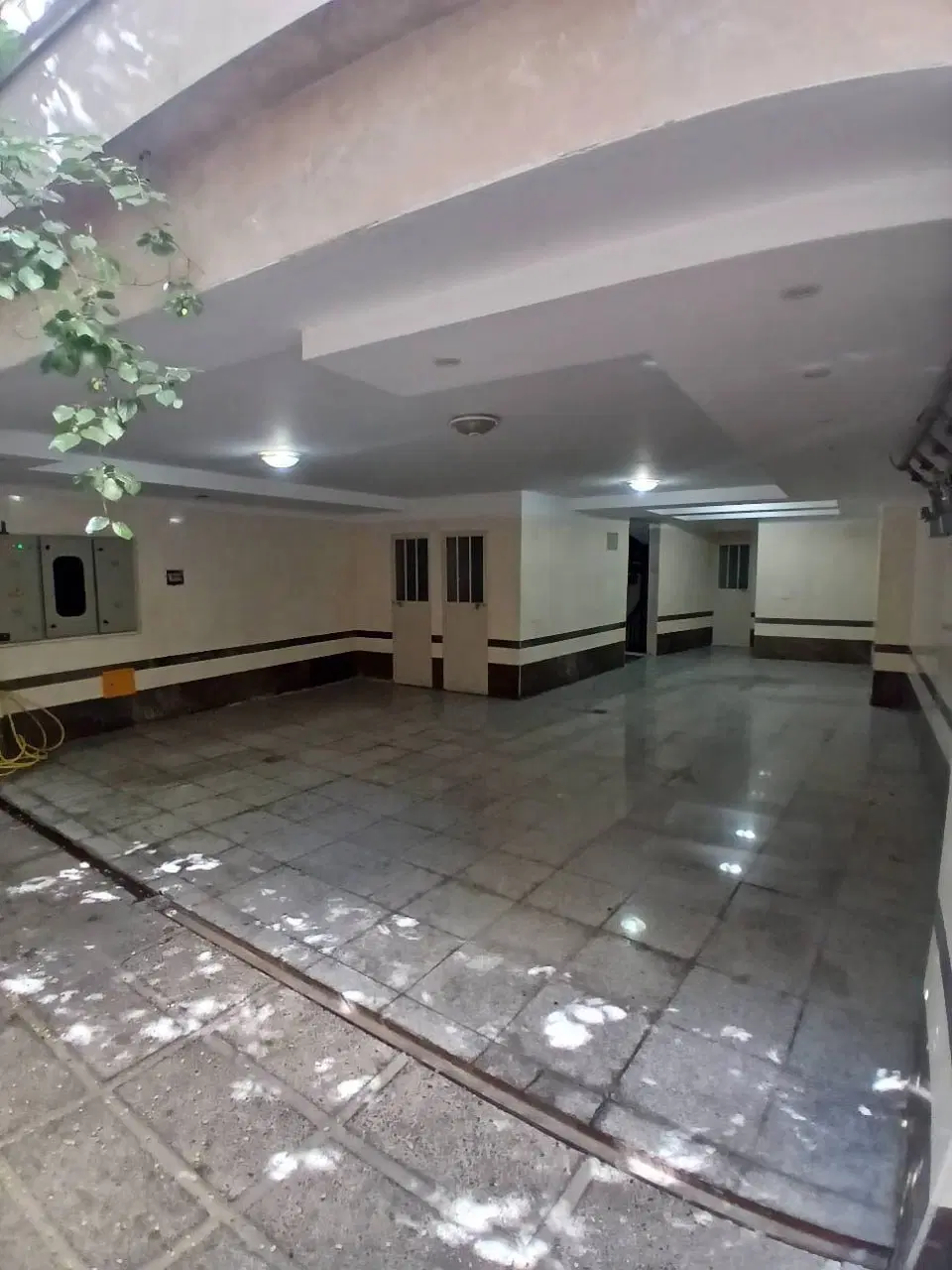 ۷۵ متر ۲ خوابه تکواحدی فول امکانات منیریه