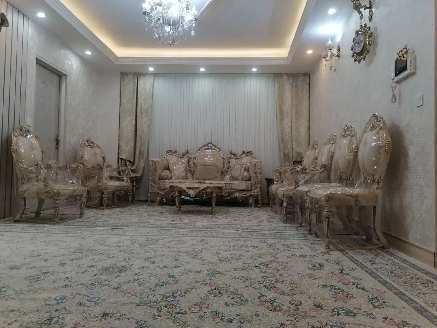 یک واحد از سه واحد