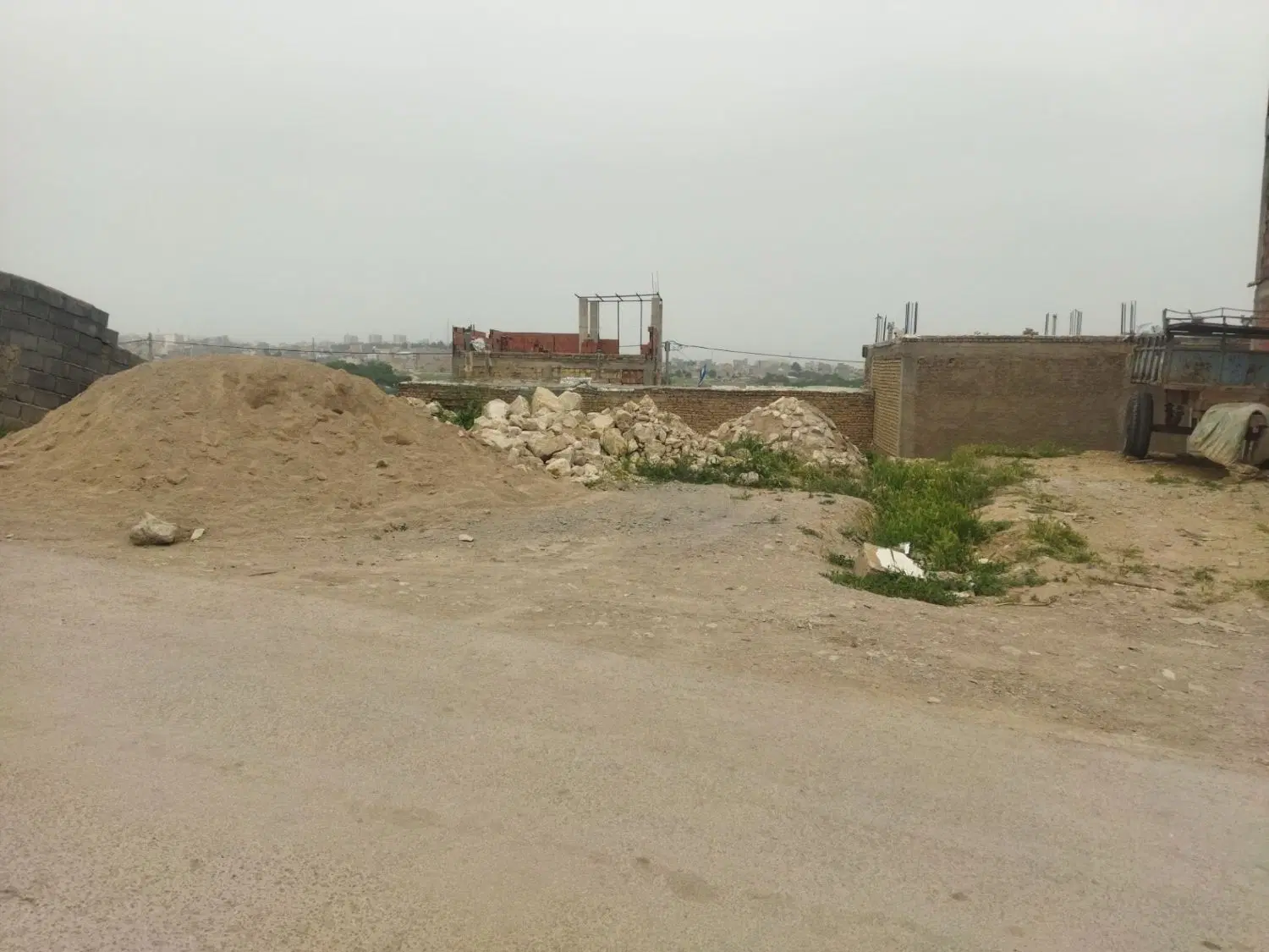 زمین فروشی واقع درکلاته یاور