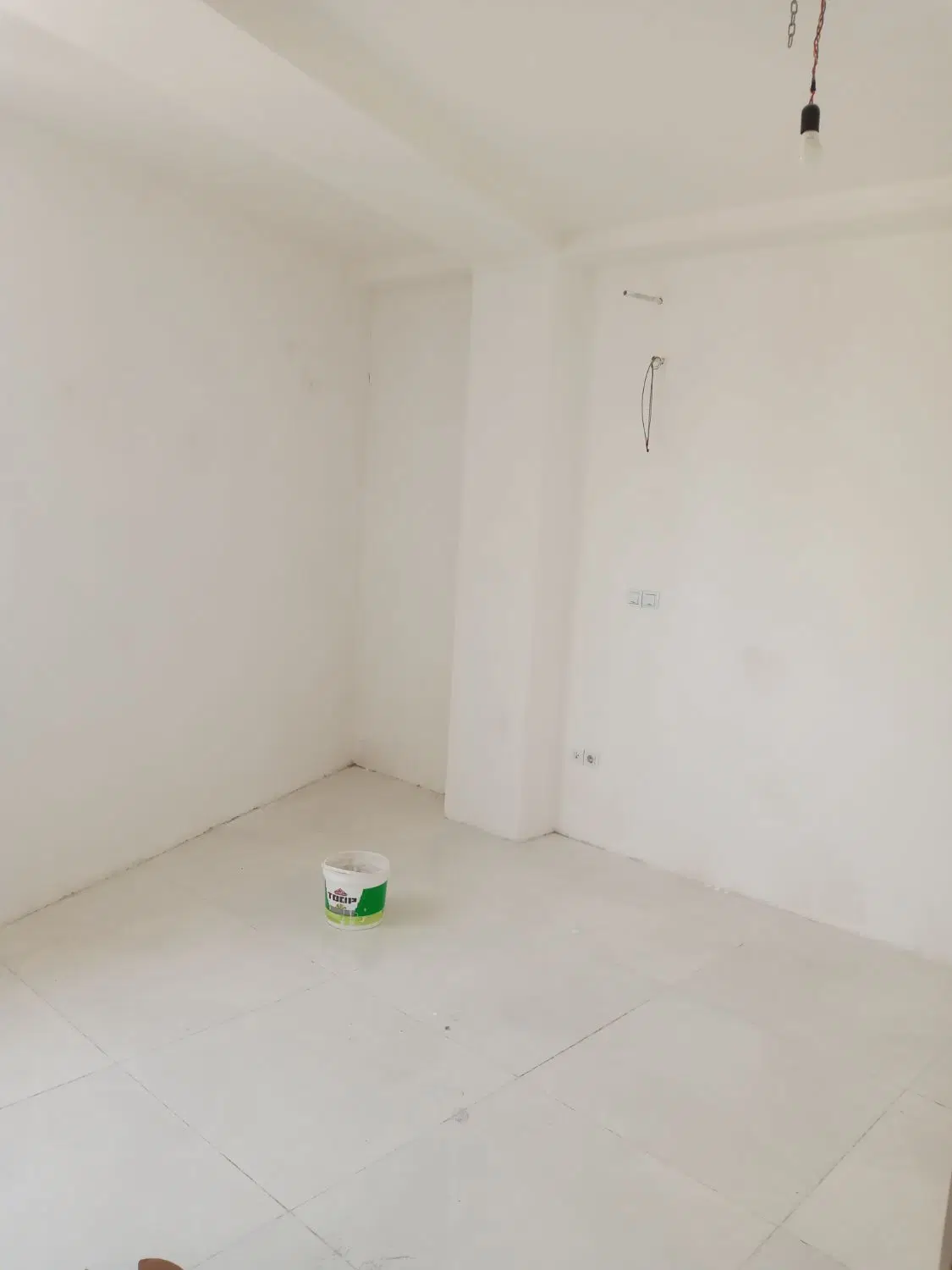 فروش خانه شهرک مدنی ۱۸۰ متری