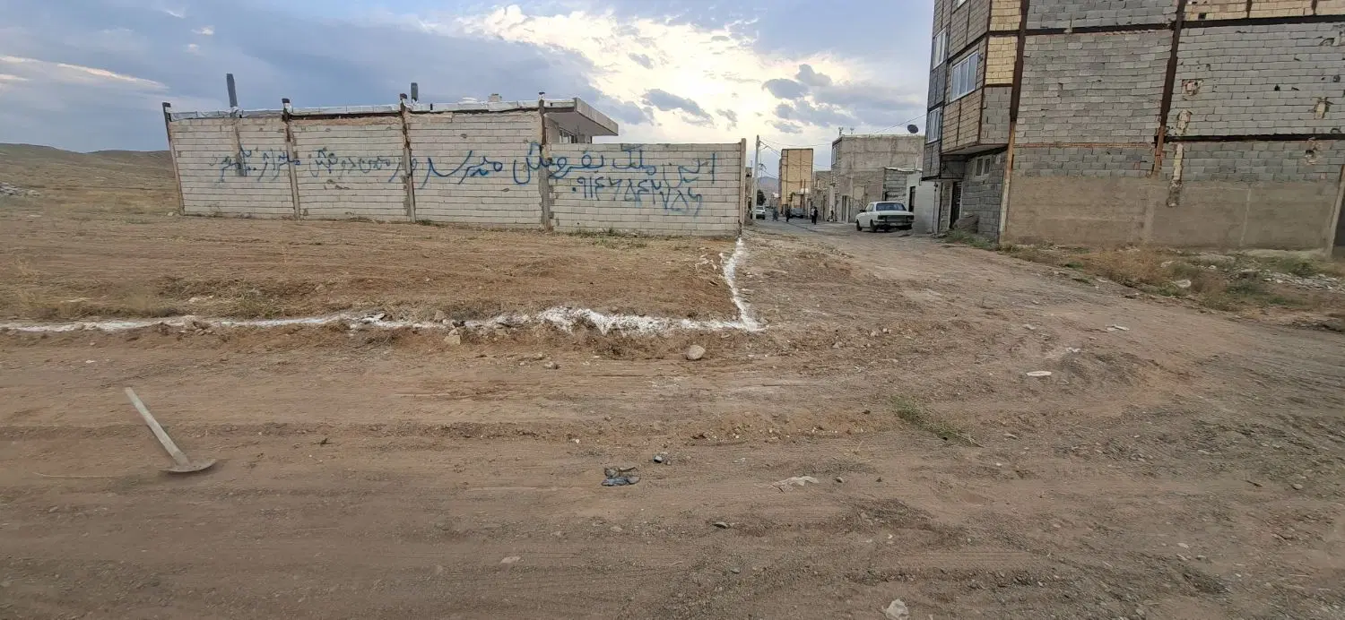 زمین در آناخاتون