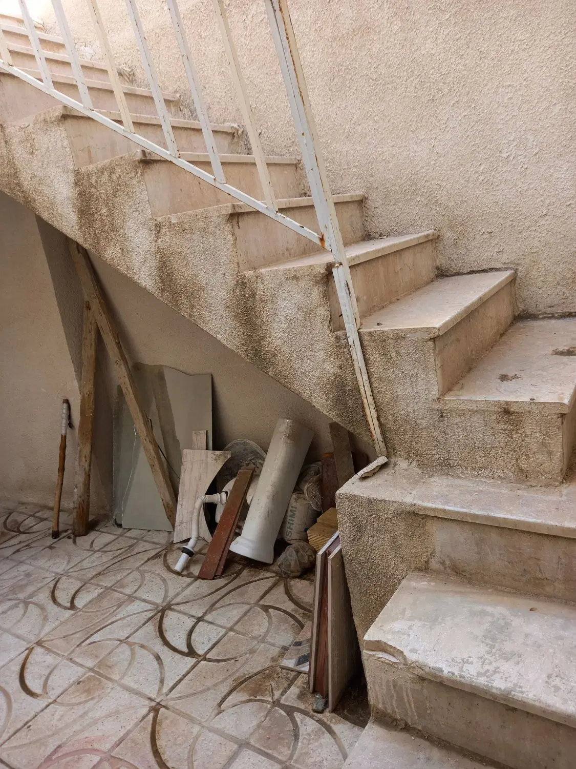 خانه دو طبقه