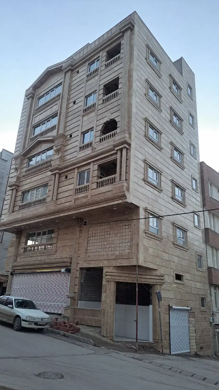 خواهان مشارکت در ساخت