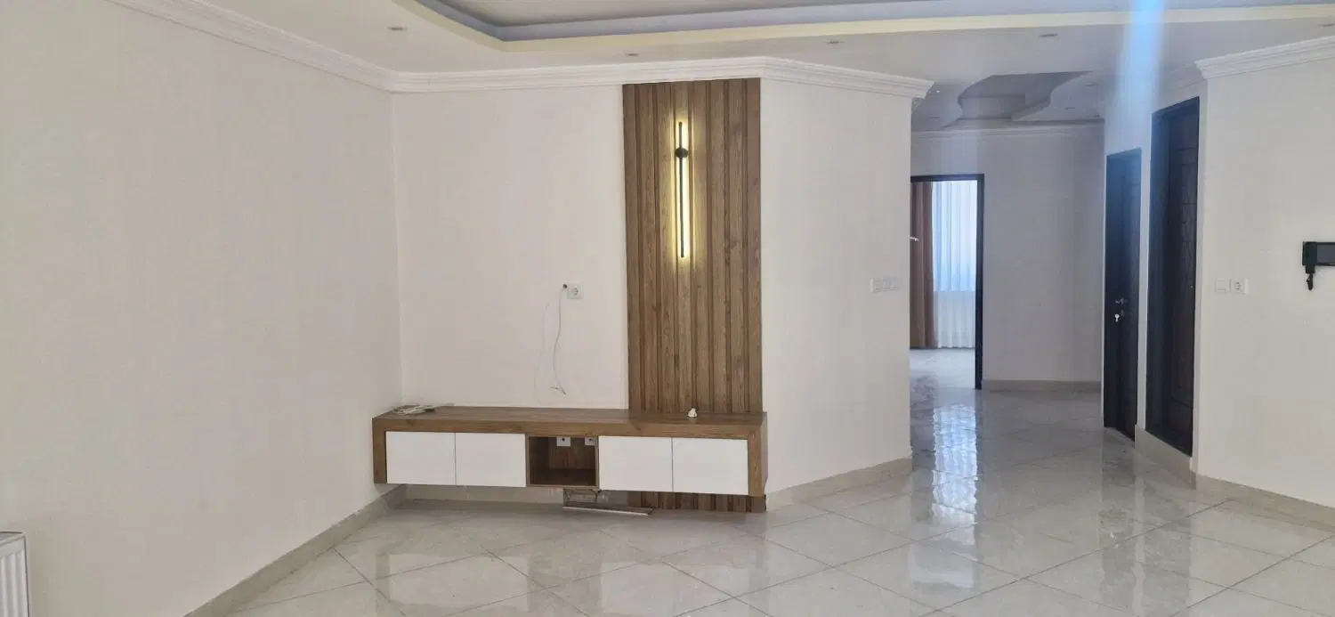 آپارتمان تک واحدی