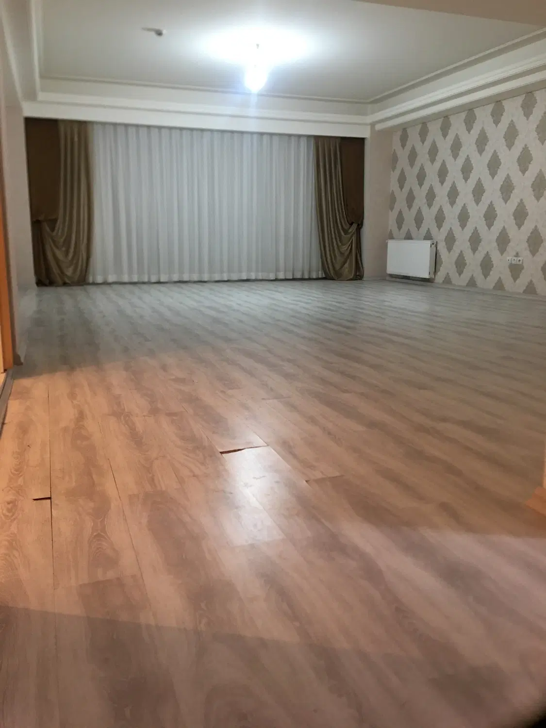ولیعصر پروین اعتصامی
