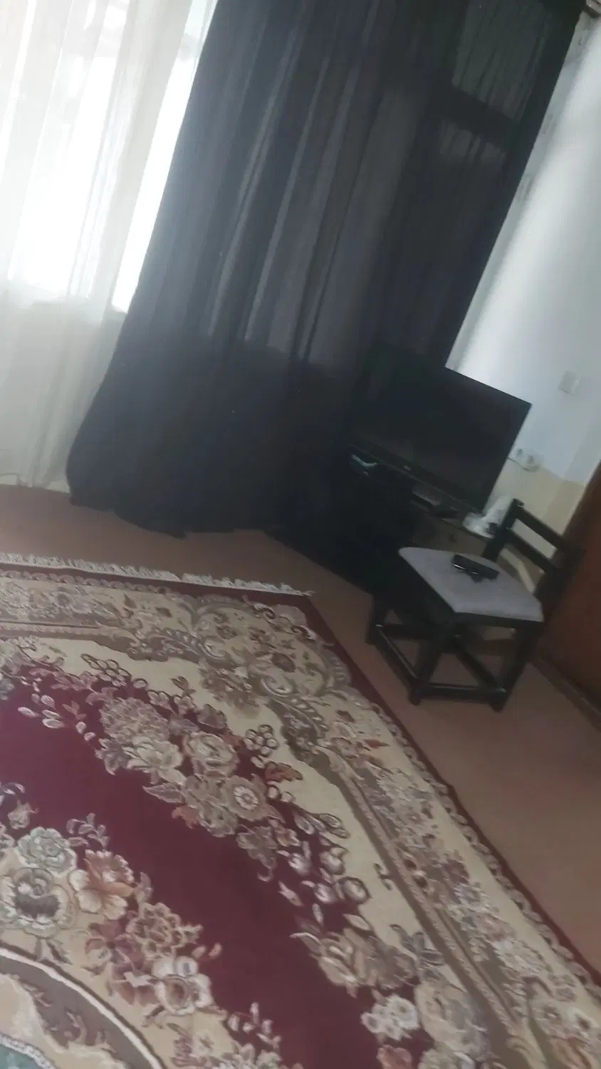 ویلا سنتی   اجاره ایی  دربست.