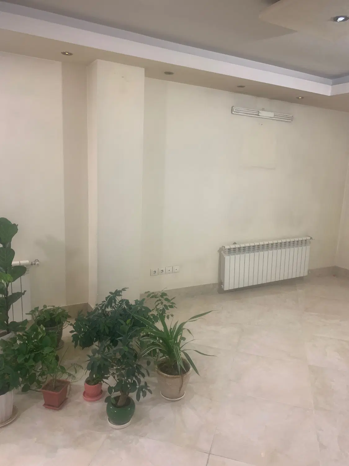 آپارتمان تک واحدی