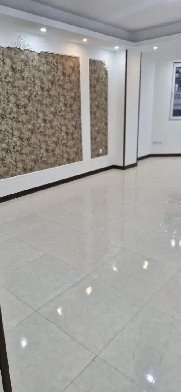 آپارتمان ۱۵۰ متری لوکس و مجهز