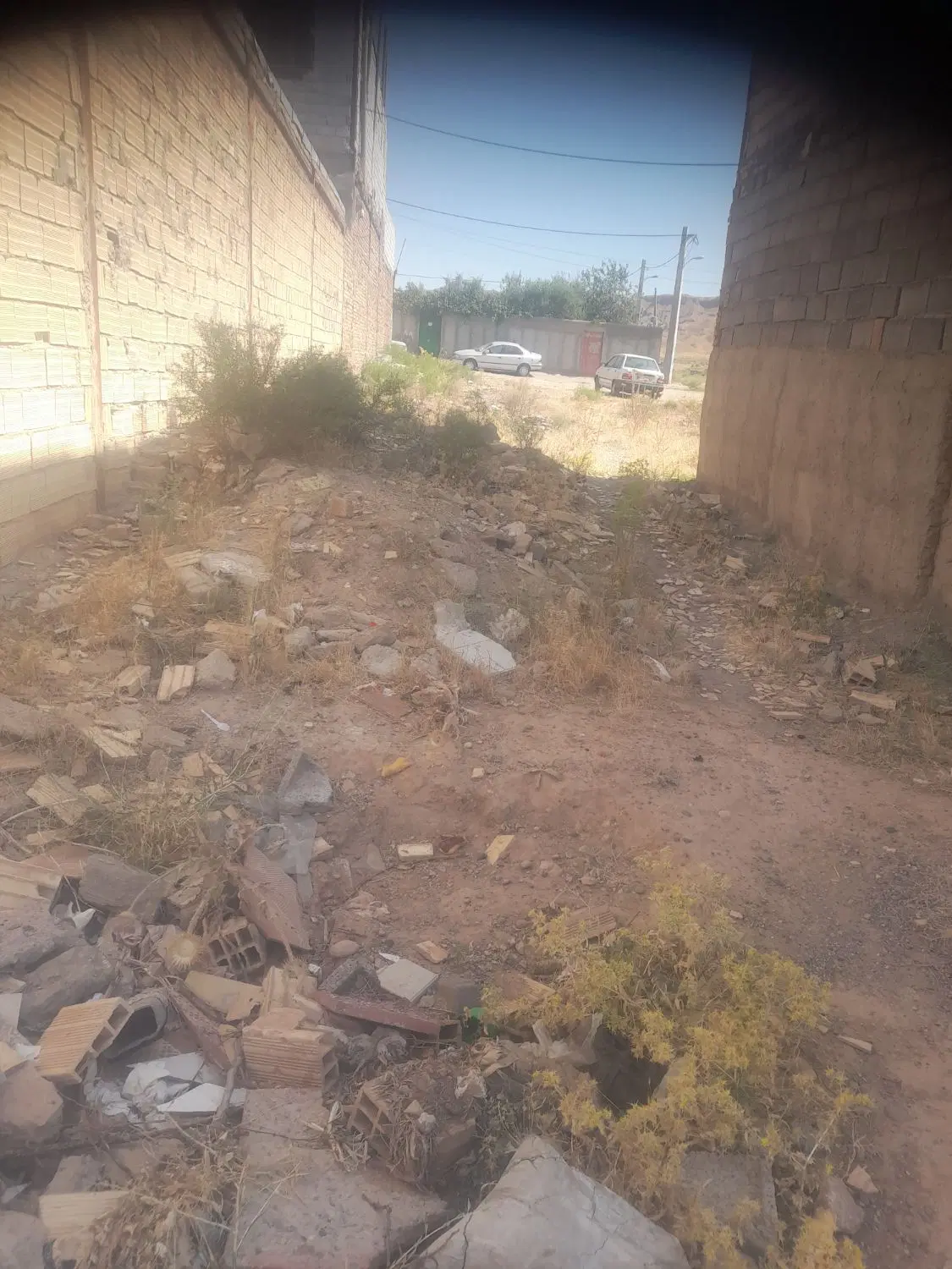 با سلام زمین دراولین ۵۰متری