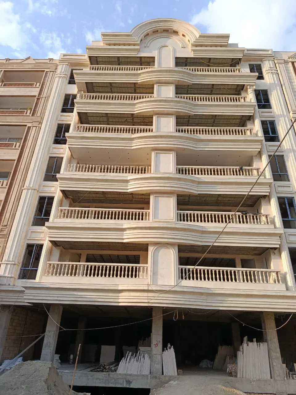 آپارتمان نوساز ۳ خواب مستر تحویل ۴