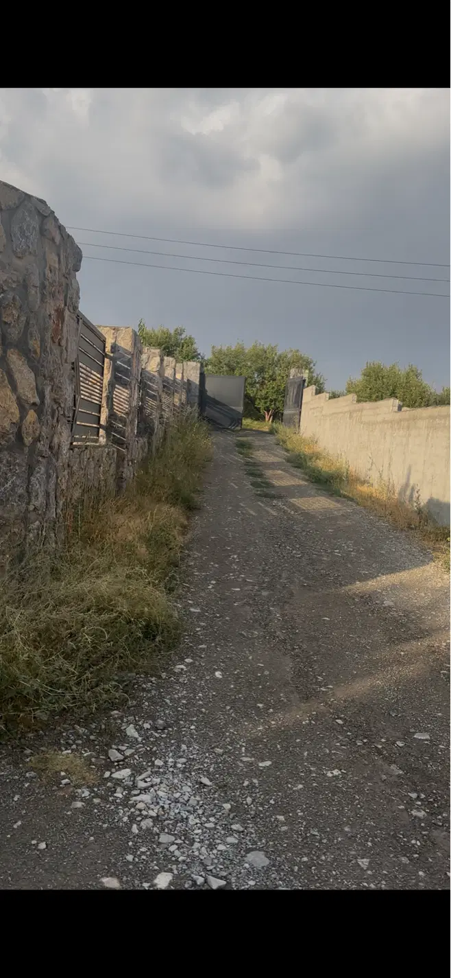 دماوند جابان ۳۰۰ متر دور دیوار سنگی ۳نبش باغستان