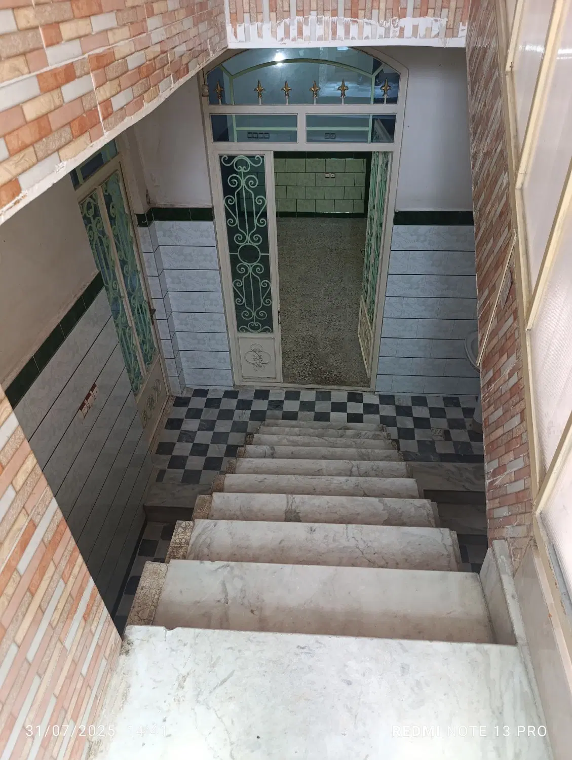 رهن و اجاره آپارتمان۱۵۰ متری  کوی پیام نور