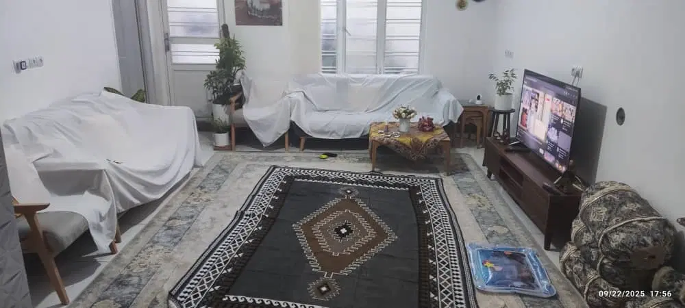 رهن کامل خانه ۱۰۰ متری طبقه دوم .کیان آباد
