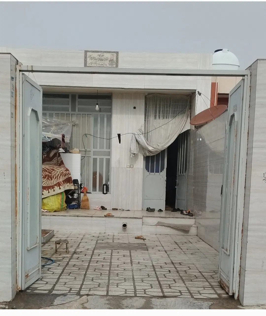 خانه حیاط دار ۱۰۷ متری