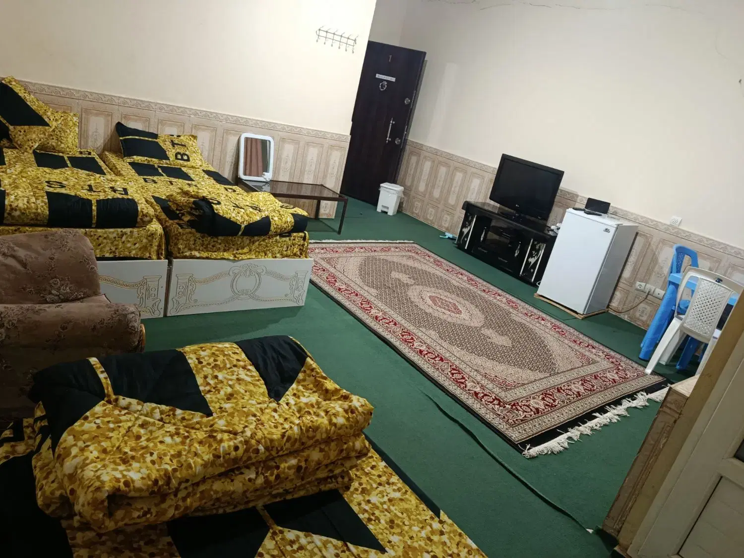 هتل آپارتمان جوانرود با پارکینگ