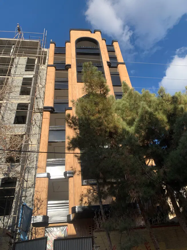 حاشیه ناصرخسرو سه نبش - ۳۸۰ متر تهاتر