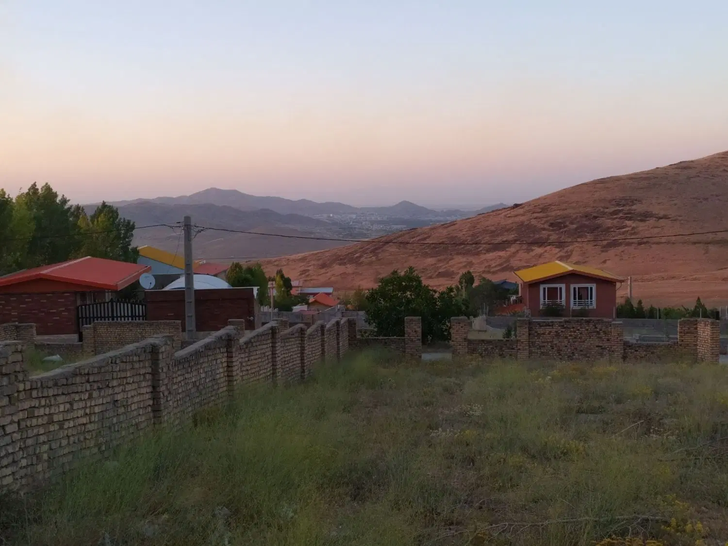 زمین خانه میران