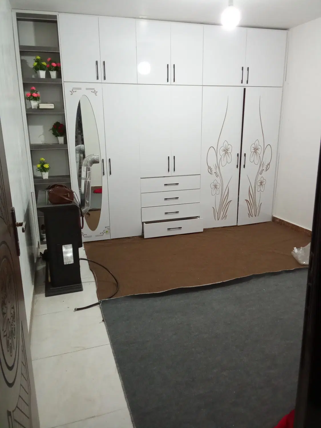 خونه پاپی خالدار خیابان اصلی