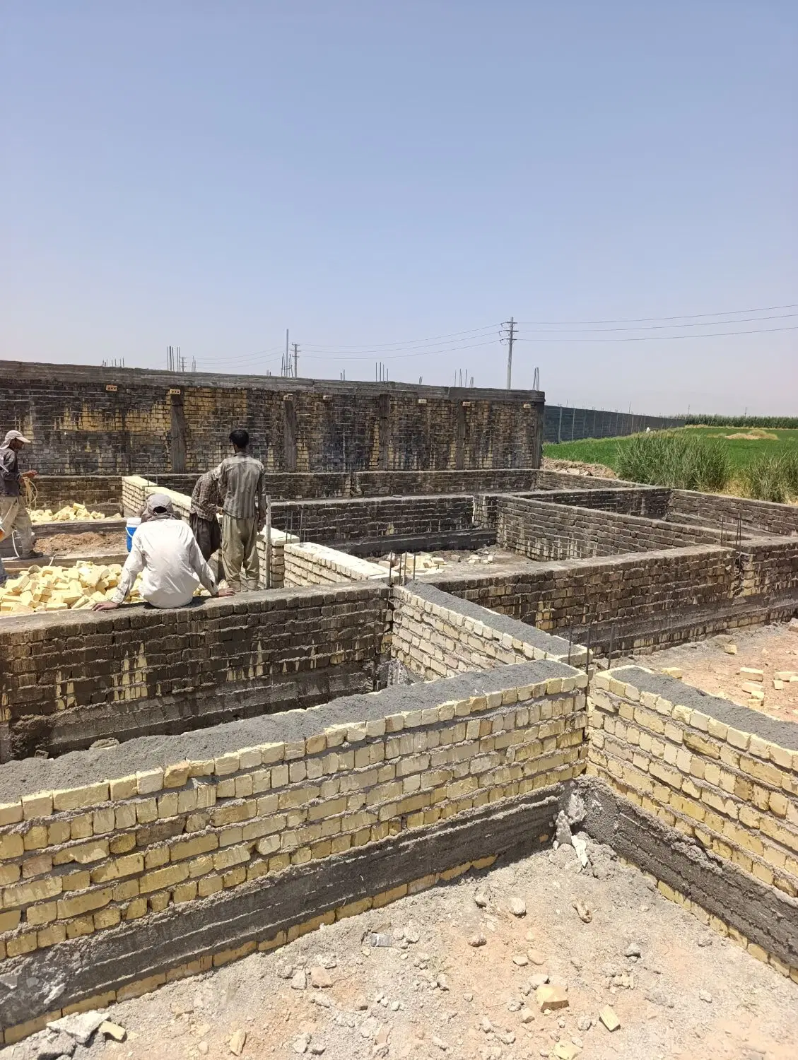 اسکلت ۷۰ متری دوطبقه گردخون