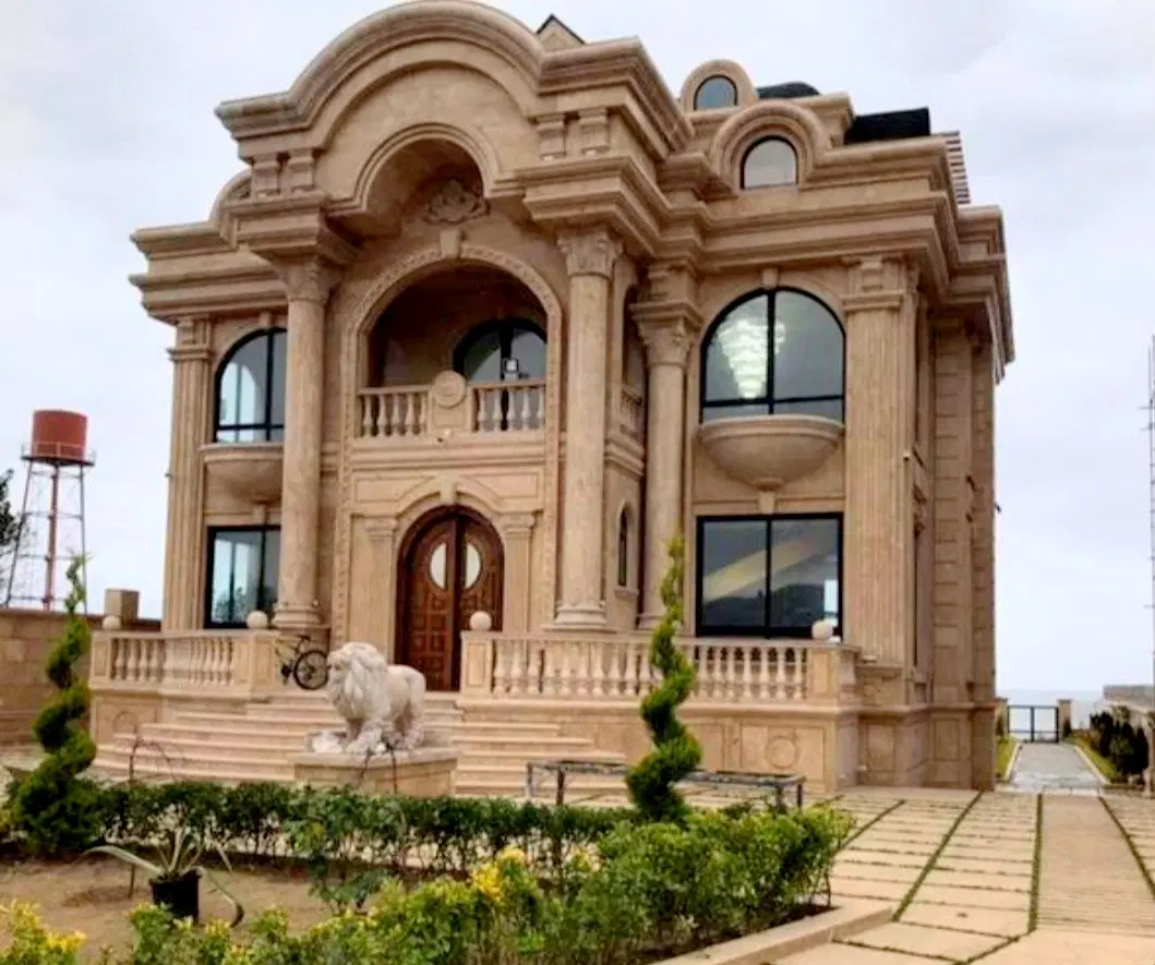 خریدار منزل ویلایی نیمه ساز یا قدیمی ساز