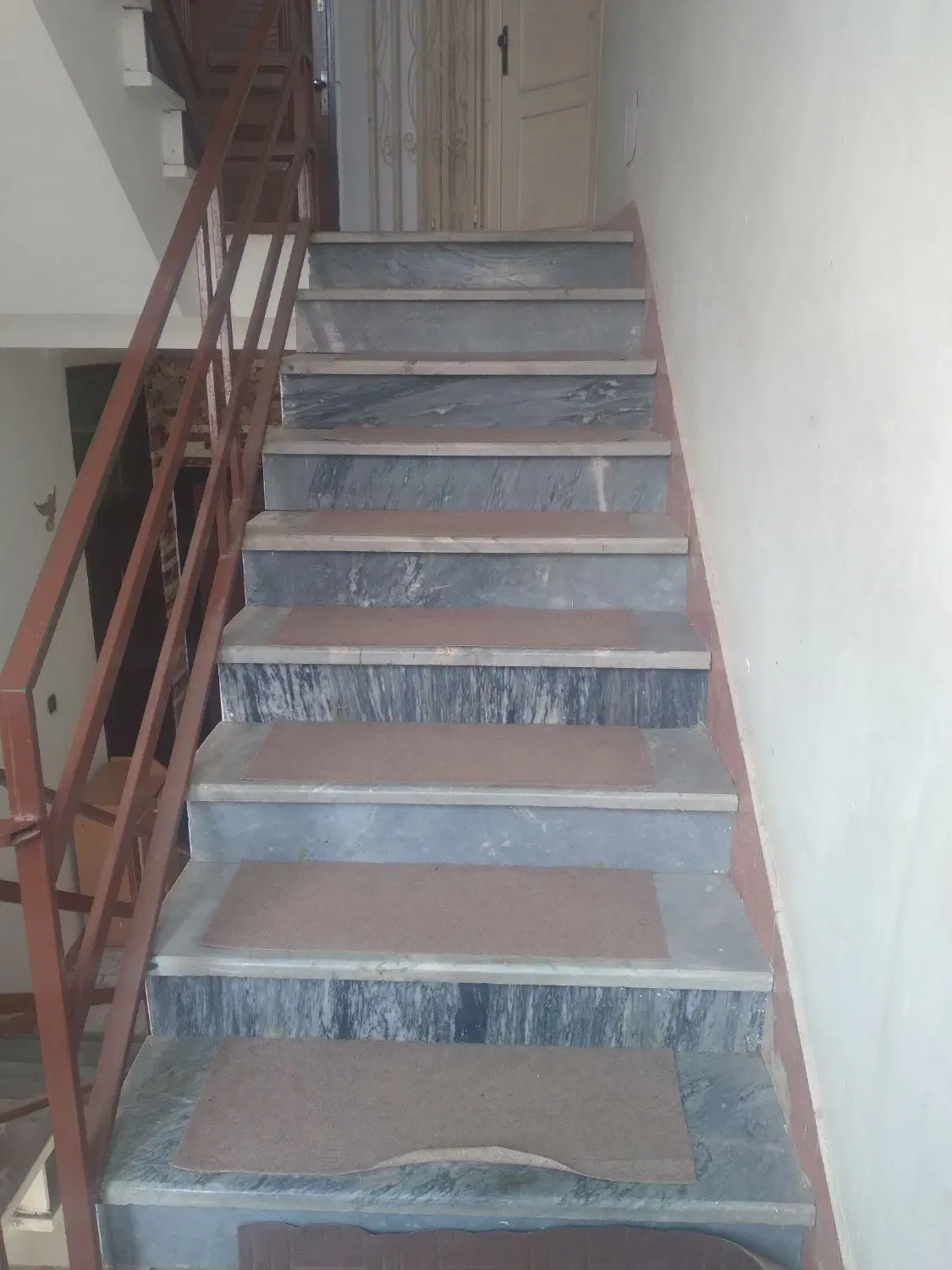 آپارتمان رودکی سالار