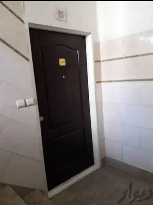 اسکندری _۴۱متر _غرق نور