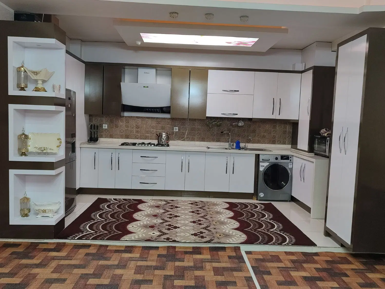 آپارتمان کارشناسان