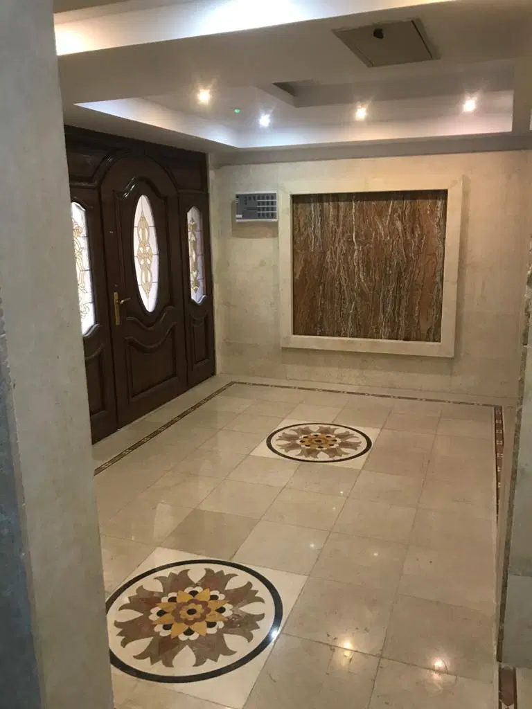 کریمخان ایرانشهرشمالی۱۷۵متر۳خ ۱مستر۲پارکنیگ سندی