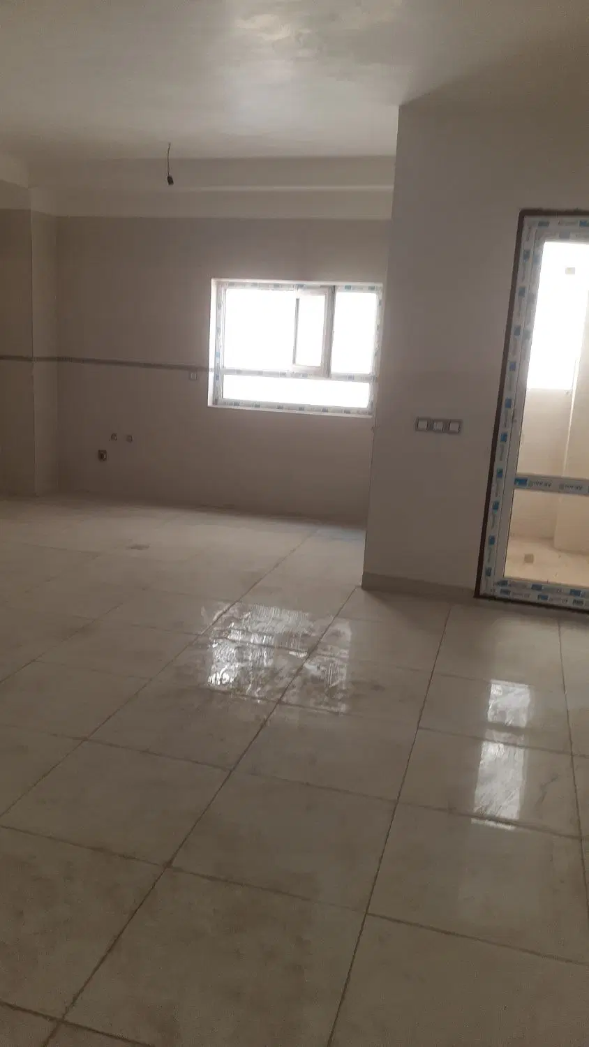 آپارتمان نوساز بدون خلافی با پارکینگ اختصاصی