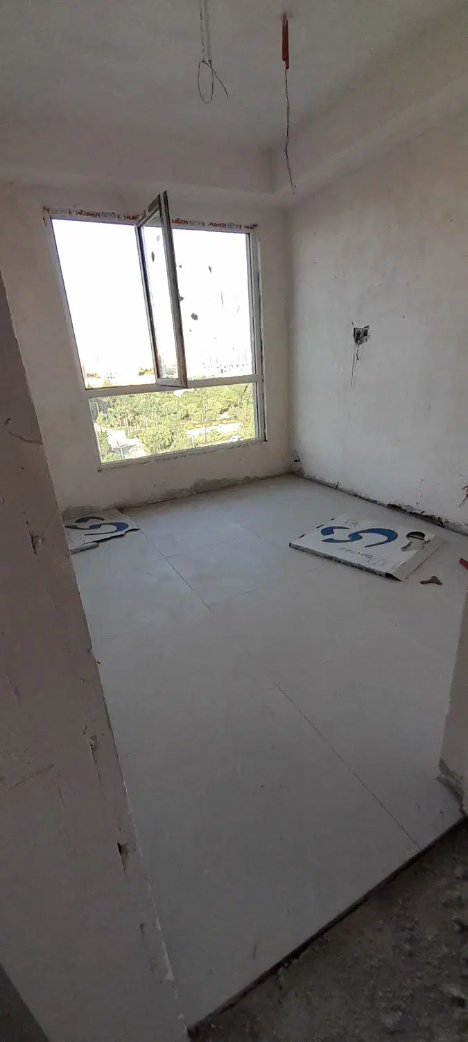 سه خواب_دو نبش_ مطبخدار_ بی مانند