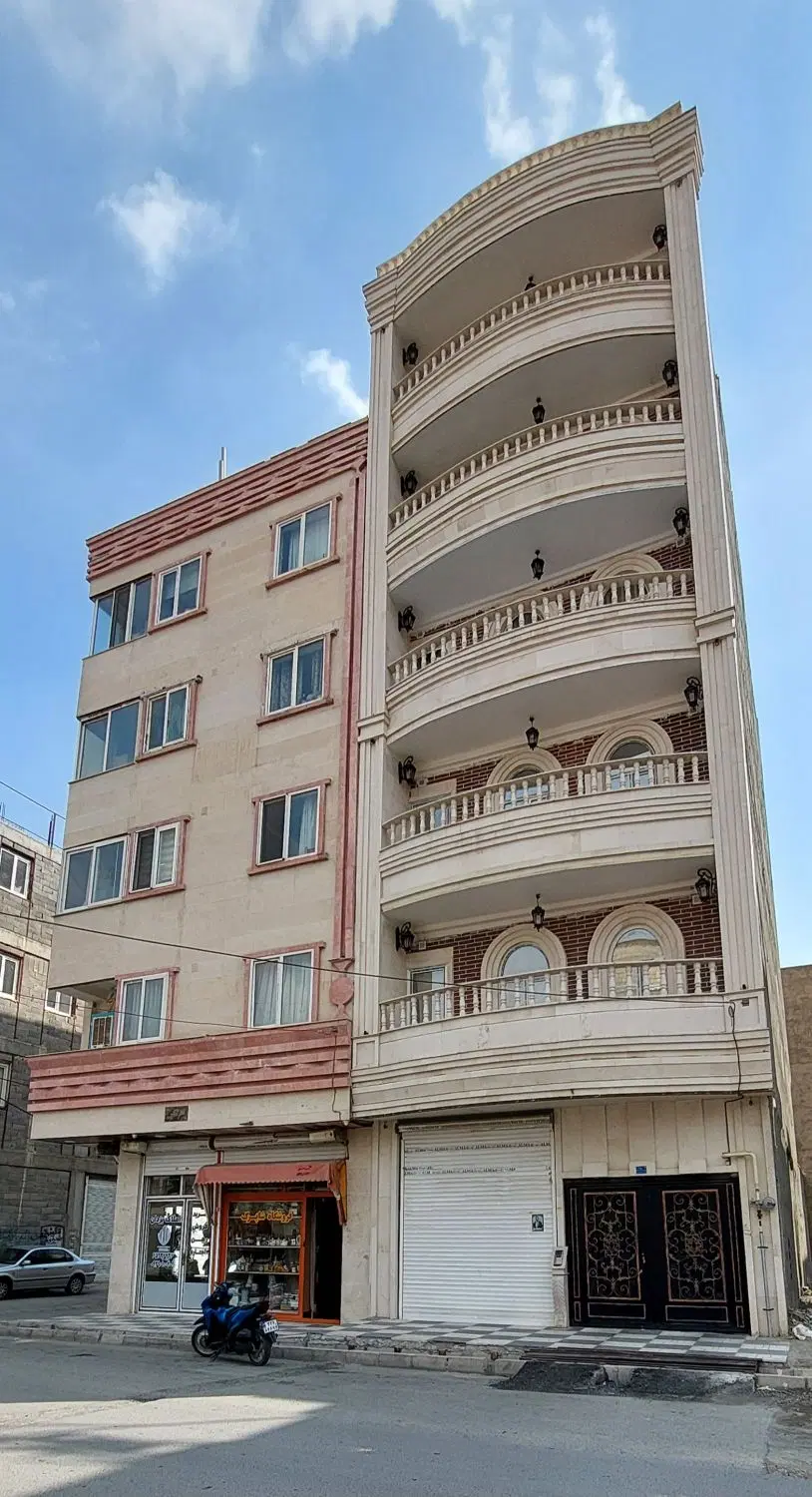 آپارتمان تک واحدی ۱۳۱متری شهریار خادم آباد باغستان
