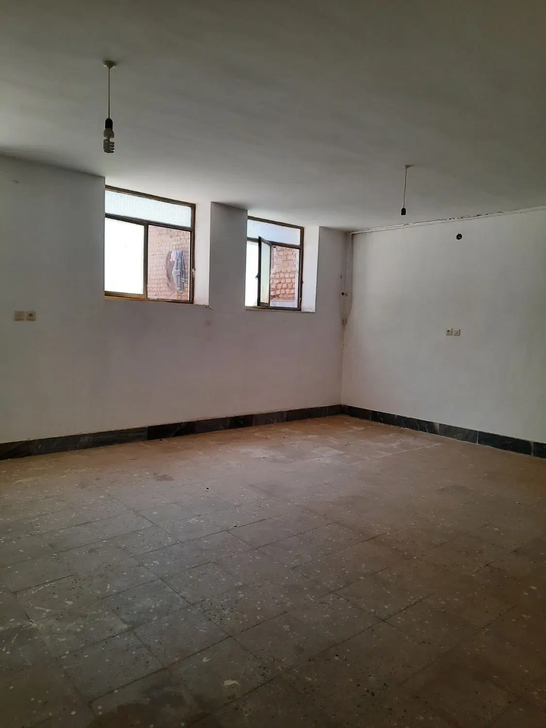 زیرزمینی رهن کامل بلوار سجاد