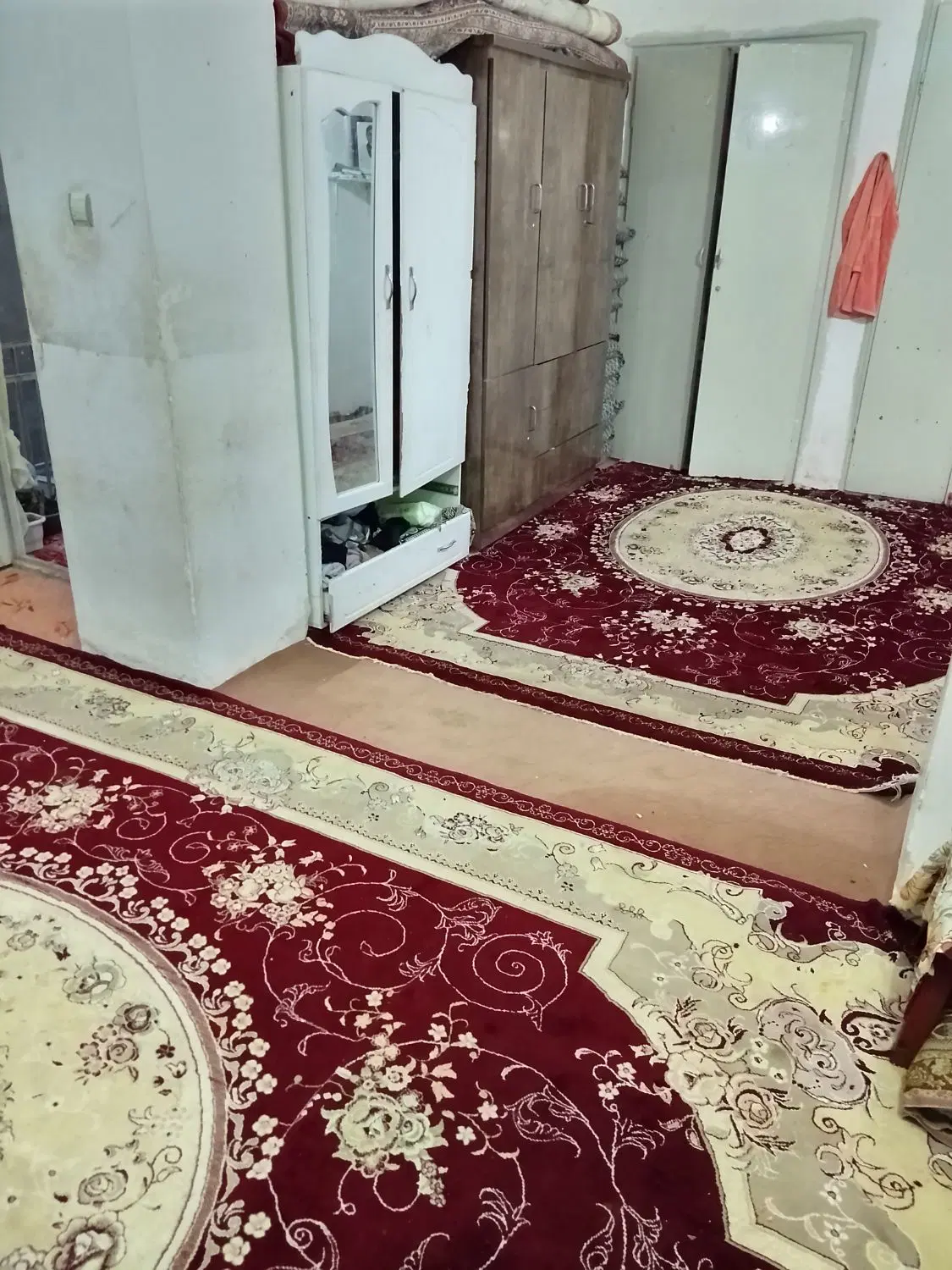 منزل دو طبقه