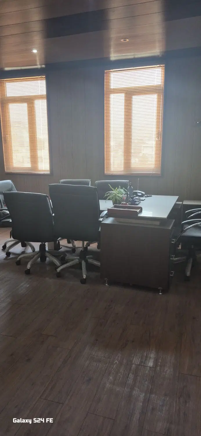 آپارتمان اداری تک واحدی، (کل ساختمان ۳ واحد)