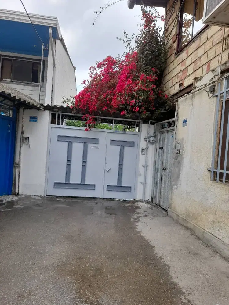 خانه ویلایی حیاط دار نوسازی شده کامل