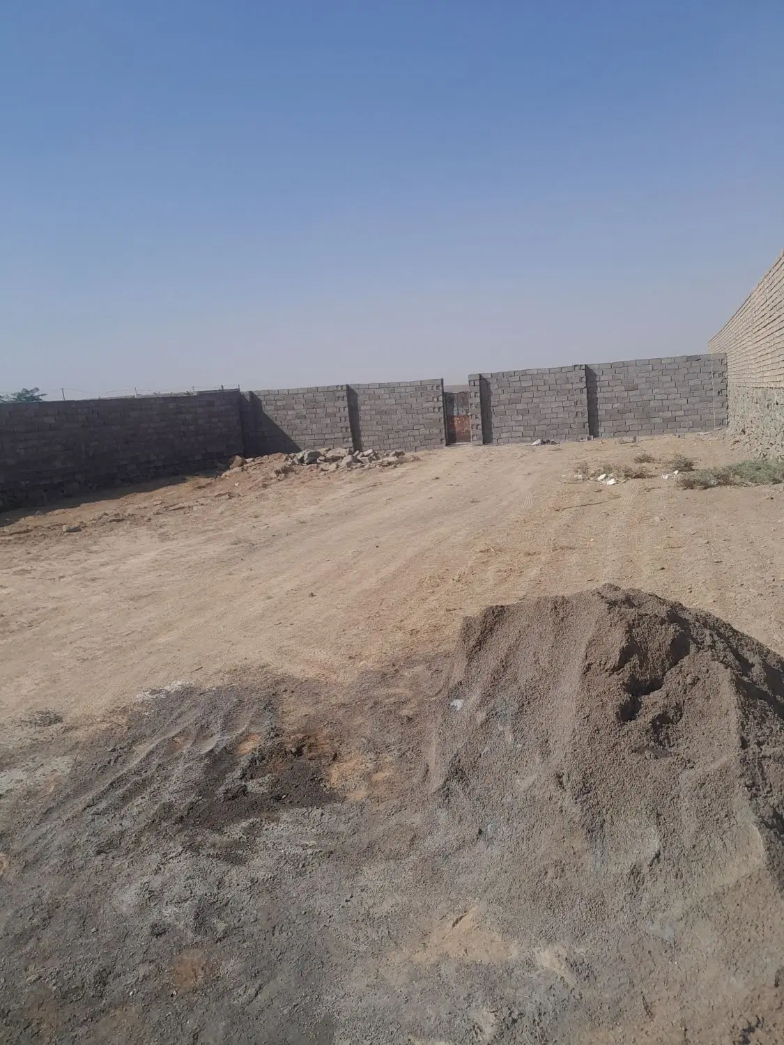 فروش چهاردیواری
