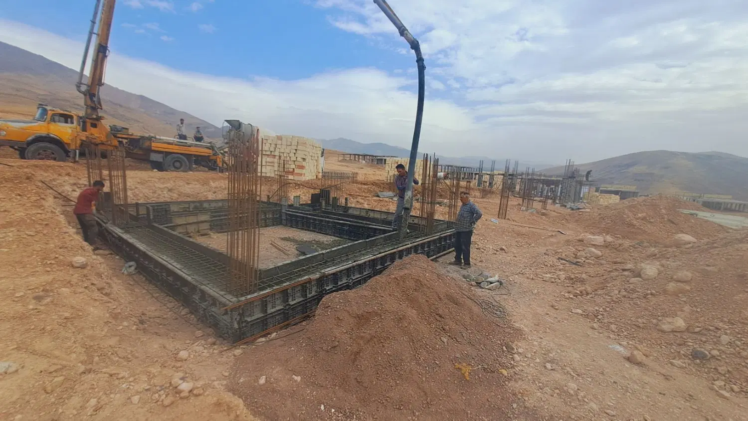 مسکن ملی رشتاقون دوبلکس