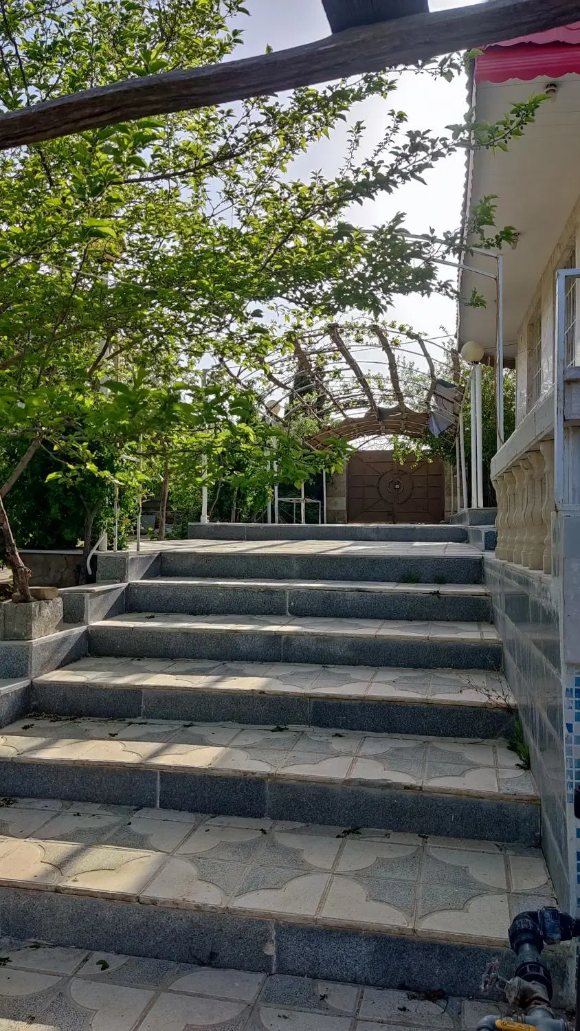 باغ شیراز مجموعه ویلایی مسکونی پرنیان