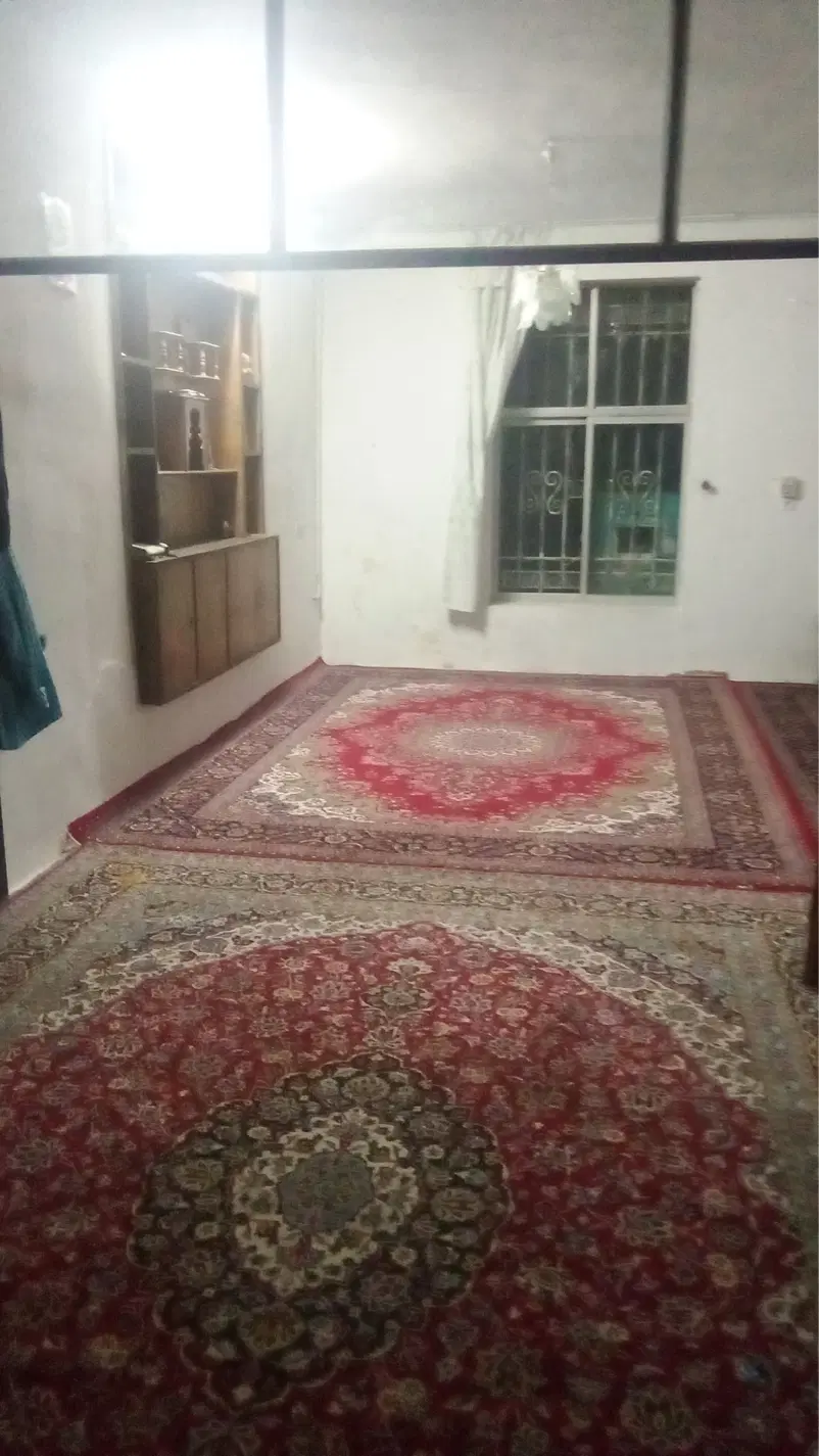 منزل دربستی 300 متری منظریه
