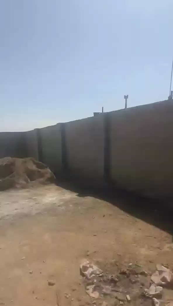 چهار دیواری با جواز ساخت مسکونی